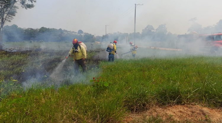 Siguen las quemas en lotes de urbanización en San José del Guaviare