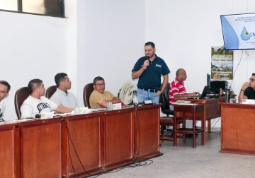 Gerente de Empoaguas presentó informe de empalme ante el Concejo Municipal