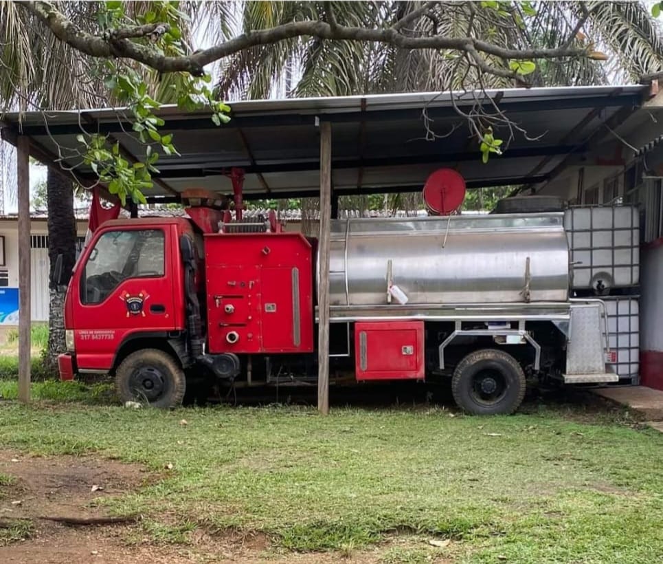 Bomberos en alerta por emergencia invernal en El Retorno