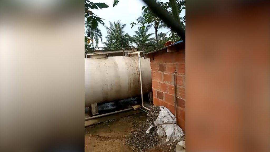 Aguas negras de planta de tratamiento afecta a más de 40 viviendas en el Arazá