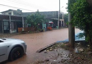 Lluvia inundó viviendas de dos barrios en San José del Guaviare