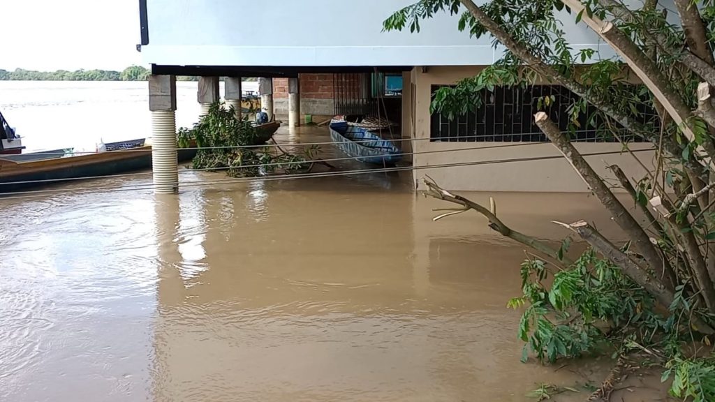 Nivel del río Guaviare ha disminuido levemente, hoy presenta 9.49 metros