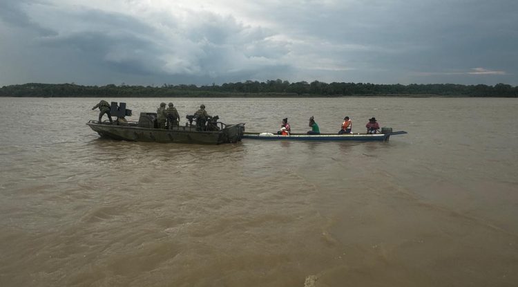 Controles en el Río Guaviare por parte de la Infantería de Marina