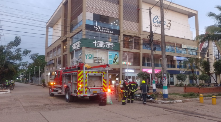 EXPLOCION TORRE SANTA CRUZ SAN JOSE