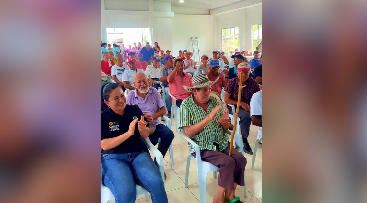 VISITA A CENTRO DE ABUELOS