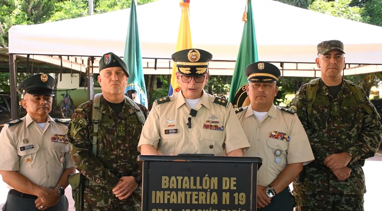 RUEDA DE PRENSA EJERCITO NACIONAL