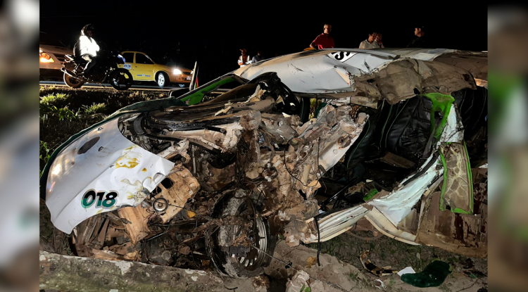 ACCIDENTE CARRO BLANCO PUERTO LLERAS