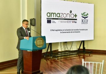 Alcalde de Miraflores representó a la Amazonía en el Congreso con propuestas para la protección ambiental