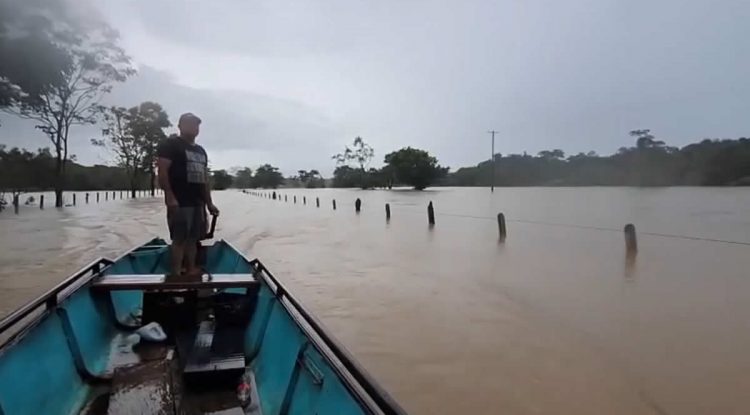 LAGUNA NEGRA INUNDADA